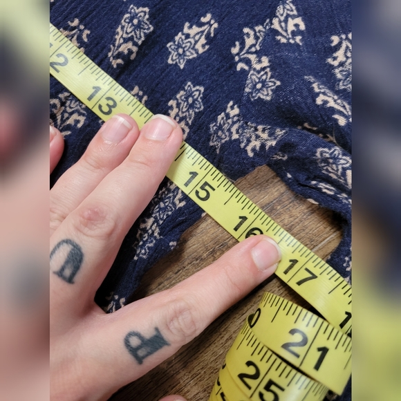 FREE W BUNDLE Ardene babydoll top - Picture 6 of 10